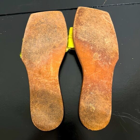 Naked Feet Neon Green Mule Slip-on Flat Sandals Sz 9 - Picture 6 of 7